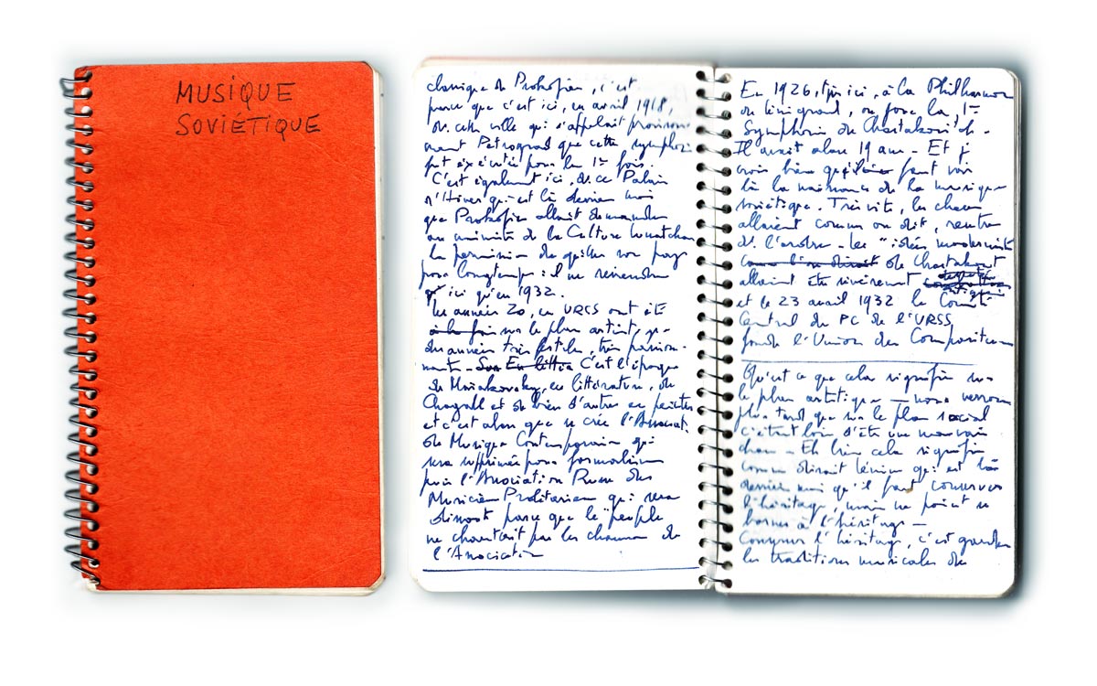 Dans ce document, Jean imagine la voix off ainsi que la musique du documentaire